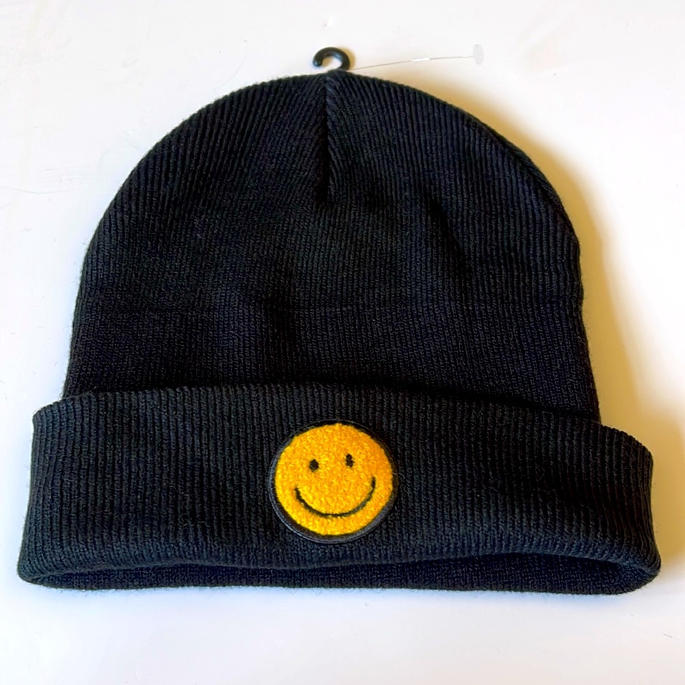Unisex Black Beanie Hat w/Smiley Face Logo OS, NEW